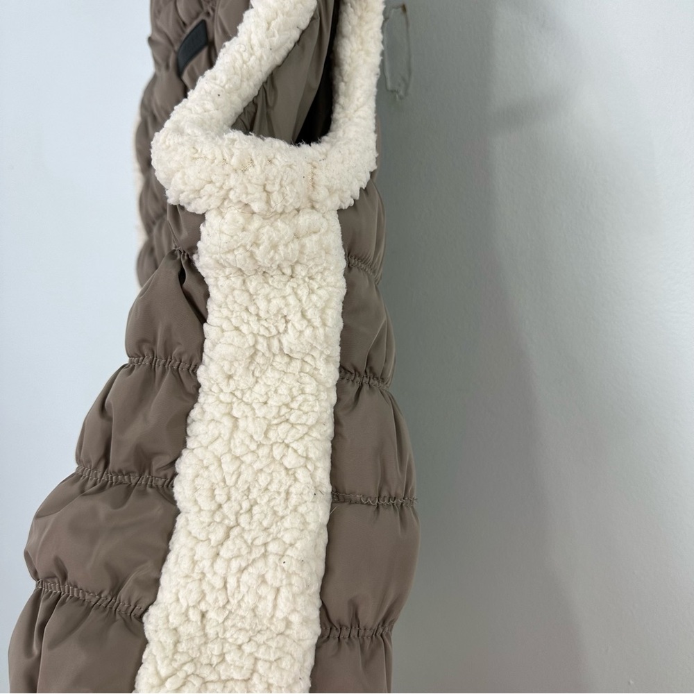 Calvin Klein Performance Size XL Taupe Puffy Vest With Cream Faux Shearling - Picture 11 of 16